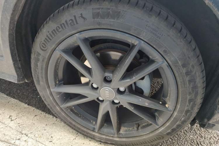 Used Audi Q2L 2020 35 TFSI Ambition Dynamic Edition Right Front Wheel Hub