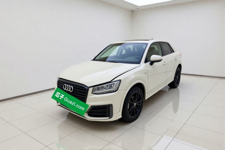 Used Audi Q2L 2020 35 TFSI Ambition Dynamic Edition Guazi used car, China used car export, Used car for sale, Used cars, Cheapest cars for sale