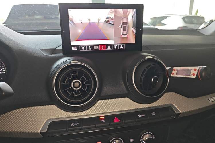 Used Audi Q2L 2020 35 TFSI Ambition Dynamic Edition Audio And AC Panel