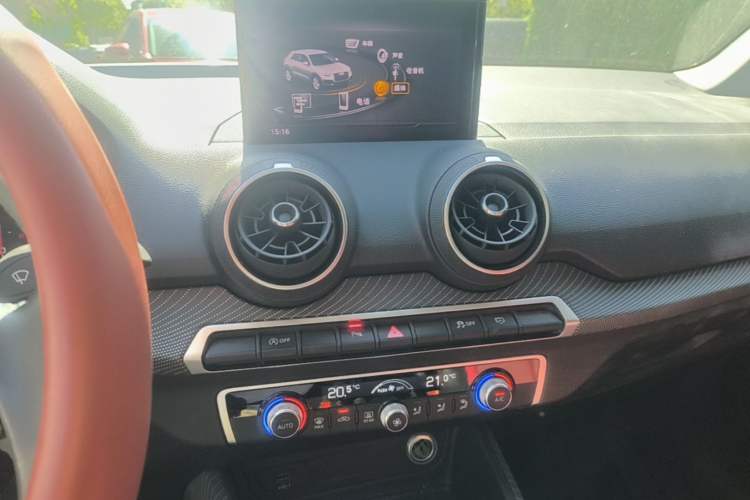 Used Audi Q2L 2020 35 TFSI Fashion Dynamic Model Audio And AC Panel