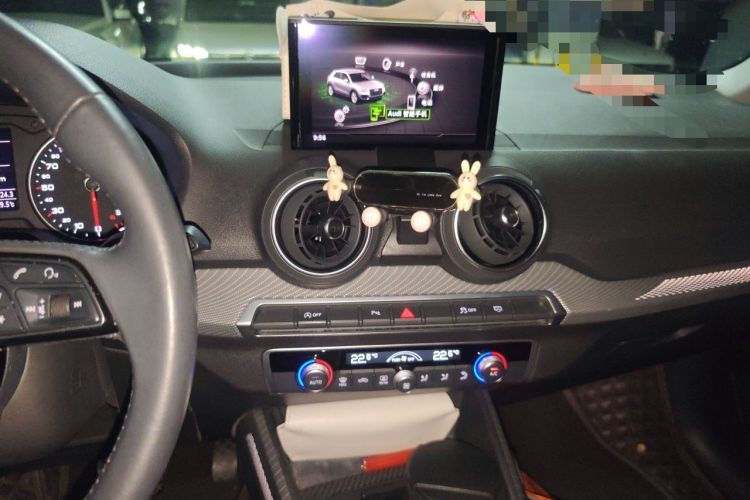 Used Audi Q2L 2020 35 TFSI Fashion Dynamic Model Audio And AC Panel