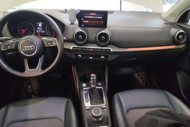 Used Audi Q2L 2020 35 TFSI Fashionable and Elegant Model Audio And AC Panel