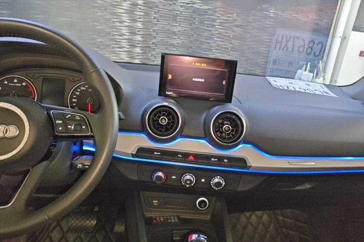 Used Audi Q2L 2020 35 TFSI Ambition Dynamic Edition Audio And AC Panel