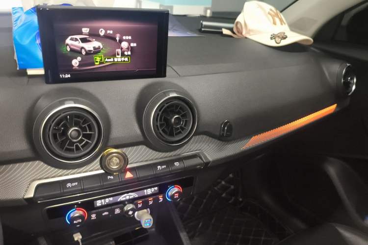 Used Audi Q2L 2020 35 TFSI Fashion Dynamic Model Audio And AC Panel