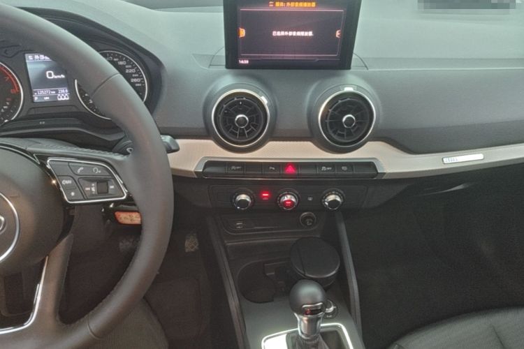 Used Audi Q2L 2020 35 TFSI Ambition Dynamic Edition Audio And AC Panel
