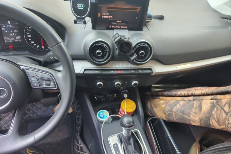 Used Audi Q2L 2020 35 TFSI Ambition Dynamic Edition Audio And AC Panel