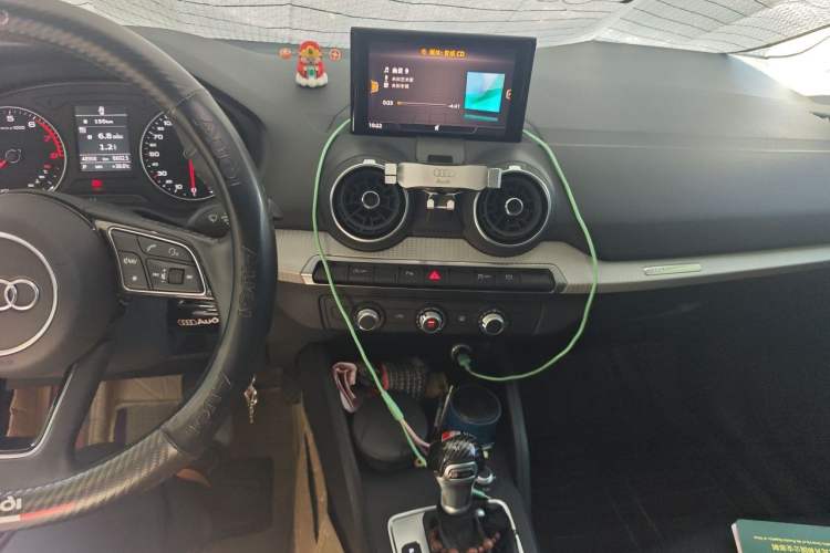 Used Audi Q2L 2020 35 TFSI Ambition Dynamic Edition Audio And AC Panel