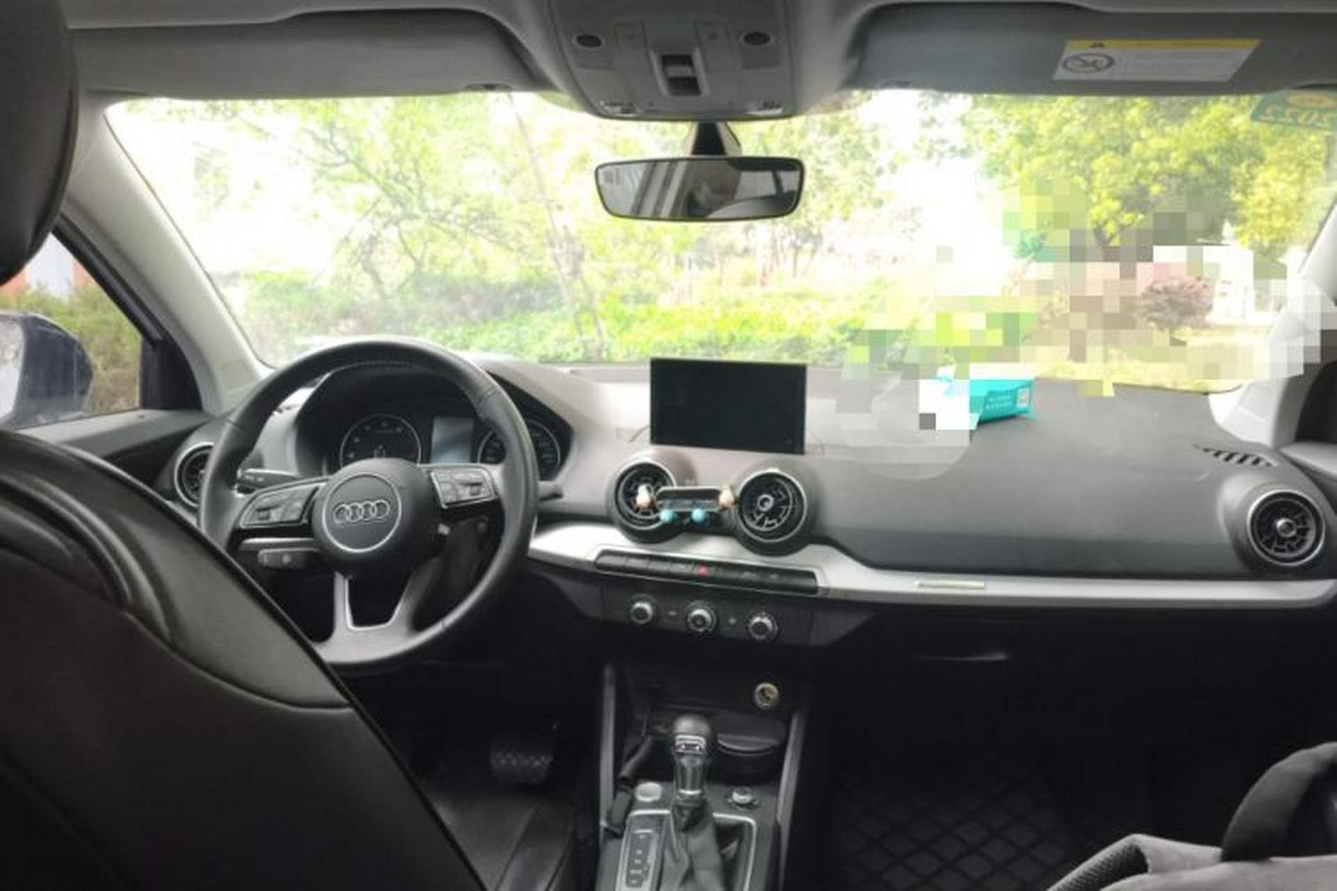 Used Audi Q2L 2020 35 TFSI Ambition Dynamic Edition Center Console