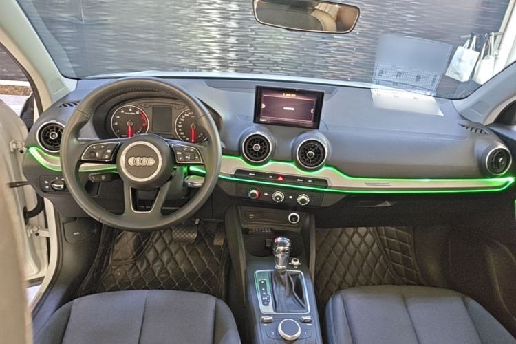 Used Audi Q2L 2020 35 TFSI Ambition Dynamic Edition Center Console