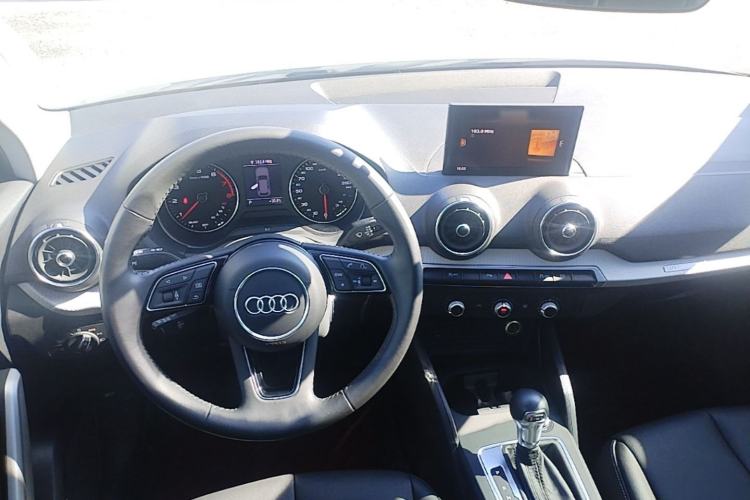 Used Audi Q2L 2020 35 TFSI Ambition Dynamic Edition Center Console