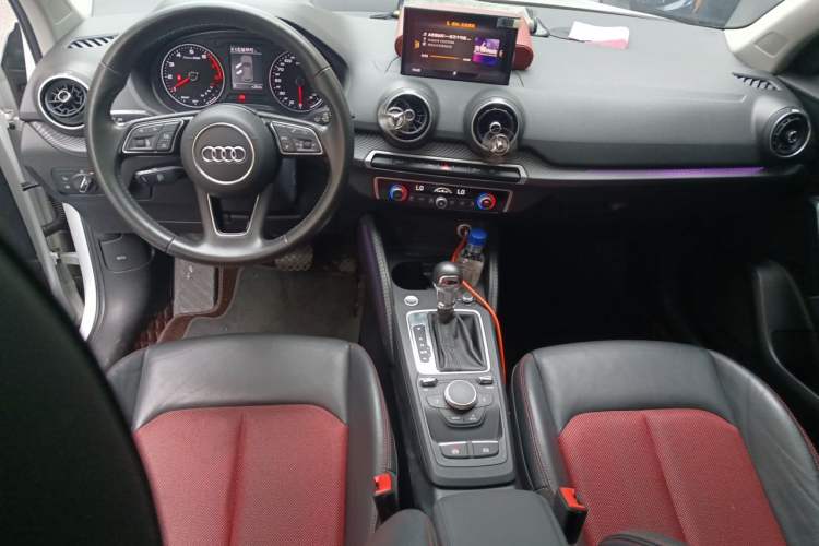 Used Audi Q2L 2020 35 TFSI Ambition Dynamic Edition Center Console