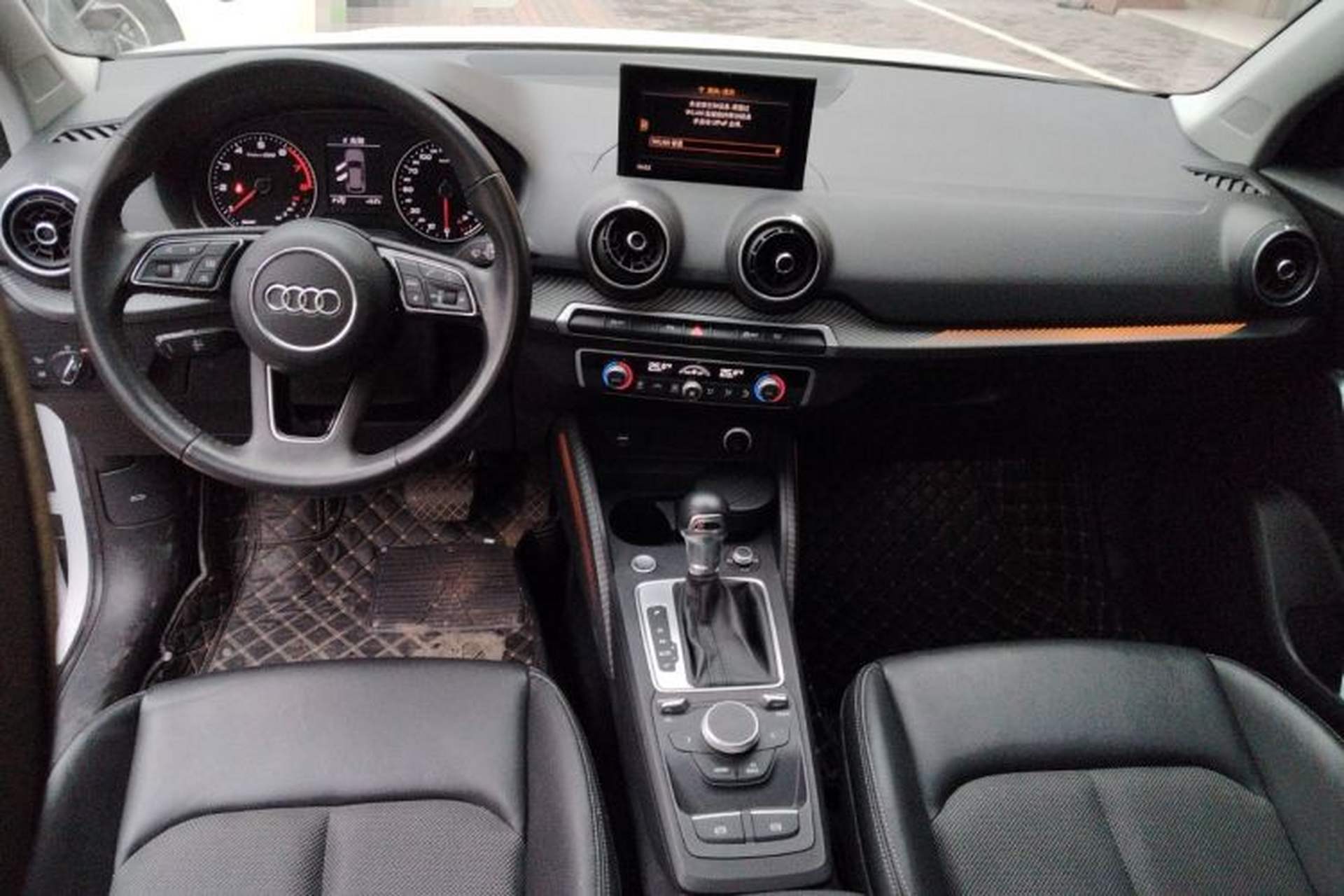 Used Audi Q2L 2020 35 TFSI Fashion Dynamic Model Center Console