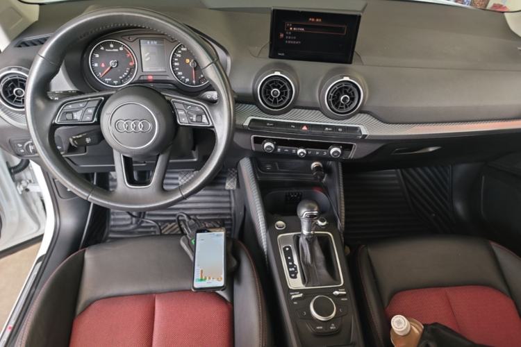 Used Audi Q2L 2020 35 TFSI Fashion Dynamic Model Center Console