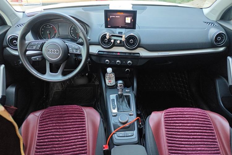 Used Audi Q2L 2020 35 TFSI Ambition Dynamic Edition Center Console