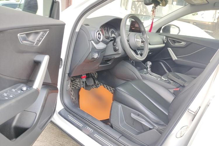 Used Audi Q2L 2020 35 TFSI Ambition Dynamic Edition Driver Seat