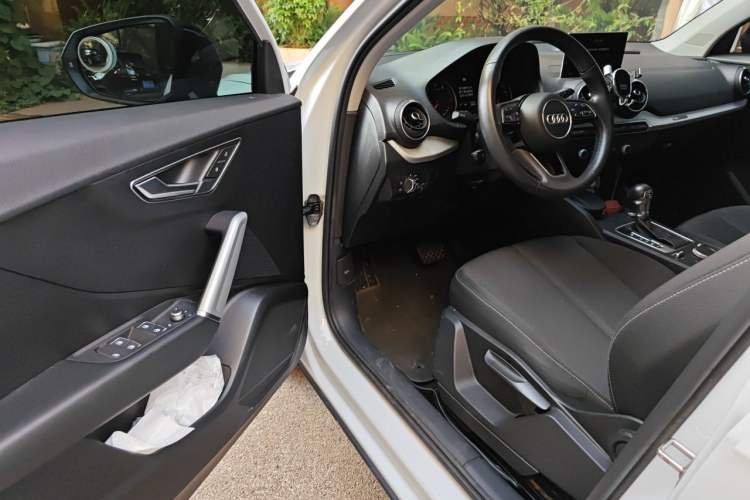 Used Audi Q2L 2020 35 TFSI Ambition Dynamic Edition Driver Seat
