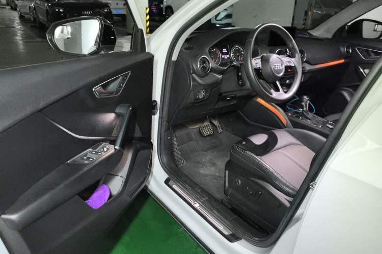 Used Audi Q2L 2020 35 TFSI Fashion Dynamic Model Driver Seat