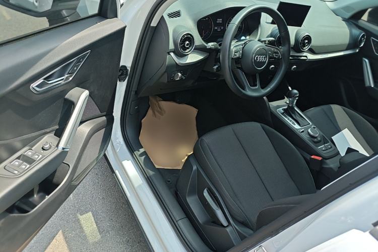 Used Audi Q2L 2020 35 TFSI Ambition Dynamic Edition Driver Seat