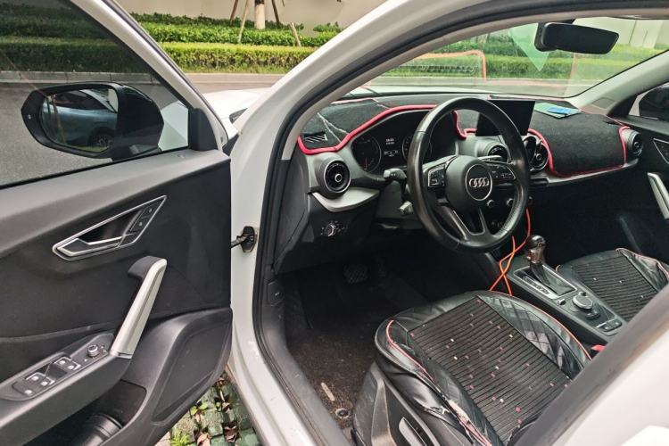 Used Audi Q2L 2020 35 TFSI Ambition Dynamic Edition Driver Seat