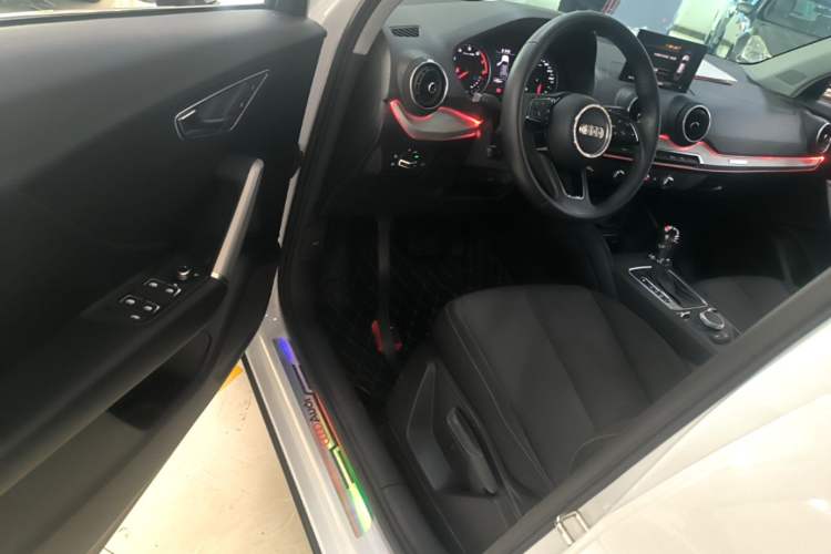 Used Audi Q2L 2020 35 TFSI Ambition Dynamic Edition Driver Seat