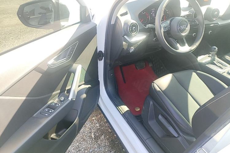 Used Audi Q2L 2020 35 TFSI Ambition Dynamic Edition Driver Seat
