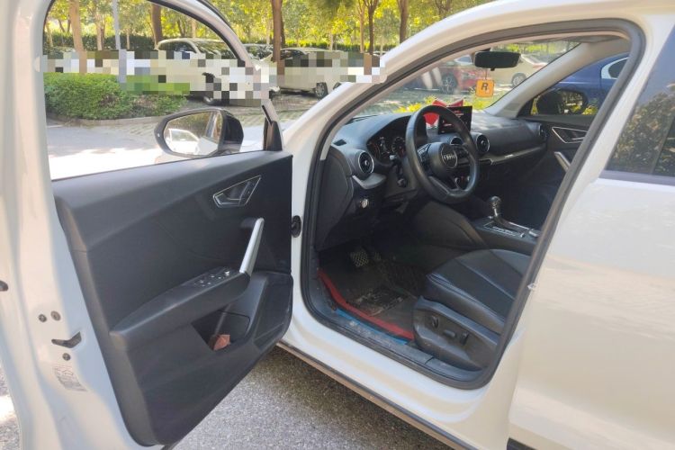 Used Audi Q2L 2020 35 TFSI Ambition Dynamic Edition Driver Seat