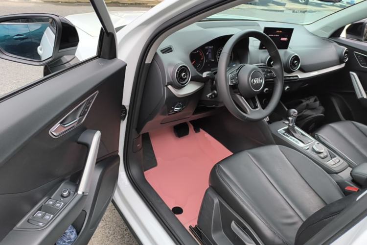 Used Audi Q2L 2020 35 TFSI Ambition Dynamic Edition Driver Seat