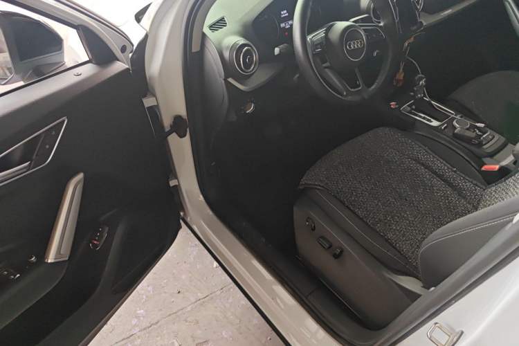 Used Audi Q2L 2020 35 TFSI Ambition Dynamic Edition Driver Seat