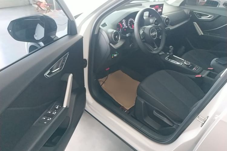 Used Audi Q2L 2020 35 TFSI Ambition Dynamic Edition Driver Seat