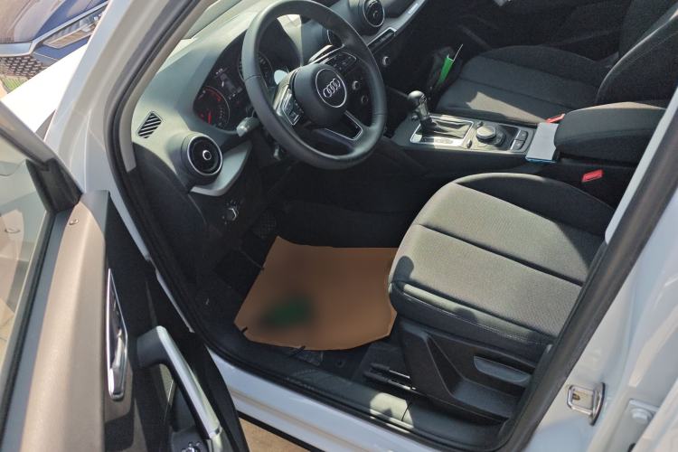 Used Audi Q2L 2020 35 TFSI Ambition Dynamic Edition Driver Seat