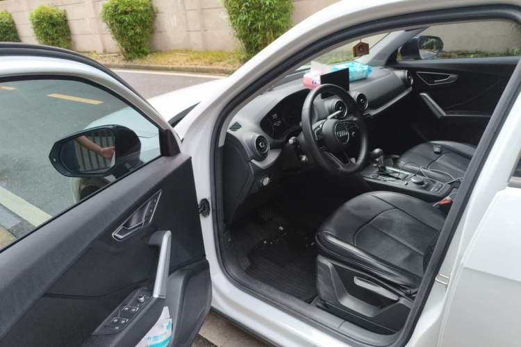 Used Audi Q2L 2020 35 TFSI Ambition Dynamic Edition Driver Seat