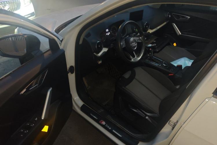 Used Audi Q2L 2020 35 TFSI Ambition Dynamic Edition Driver Seat