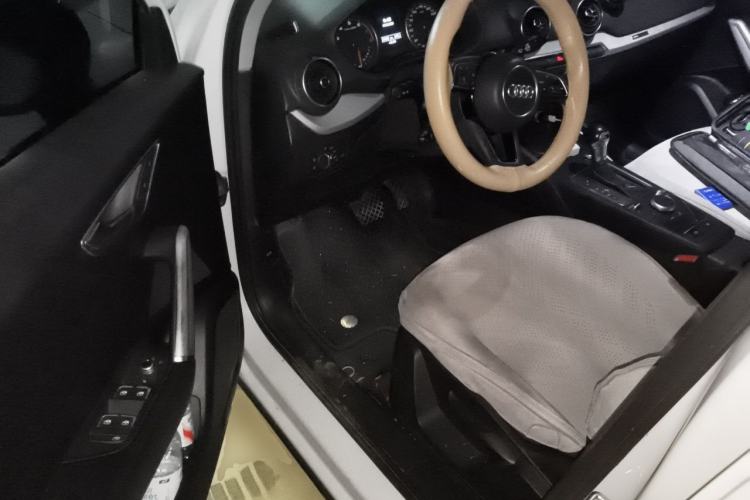 Used Audi Q2L 2020 35 TFSI Ambition Dynamic Edition Driver Seat