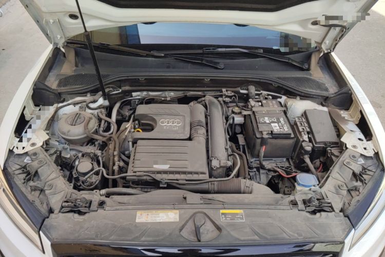 Used Audi Q2L 2020 35 TFSI Fashion Dynamic Model Engine Bay