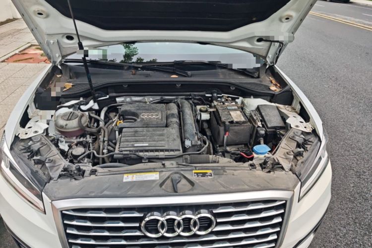 Used Audi Q2L 2020 35 TFSI Fashionable and Elegant Model Engine Bay