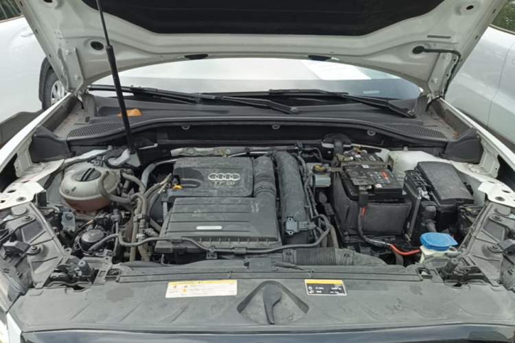 Used Audi Q2L 2020 35 TFSI Fashion Dynamic Model Engine Bay