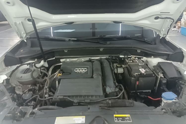 Used Audi Q2L 2020 35 TFSI Fashionable and Elegant Model Engine Bay