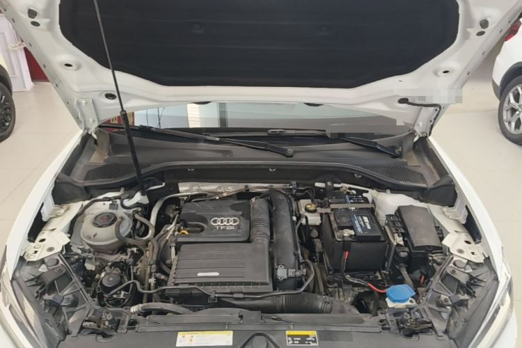 Used Audi Q2L 2020 35 TFSI Fashionable and Elegant Model Engine Bay