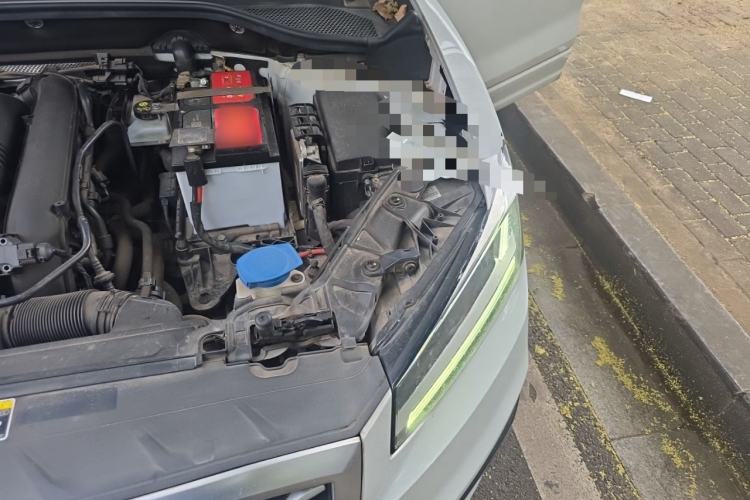 Used Audi Q2L 2020 35 TFSI Fashionable and Elegant Model Engine Bay Left