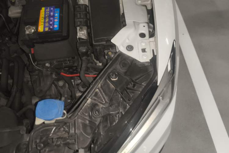 Used Audi Q2L 2020 35 TFSI Fashion Dynamic Model Engine Bay Left
