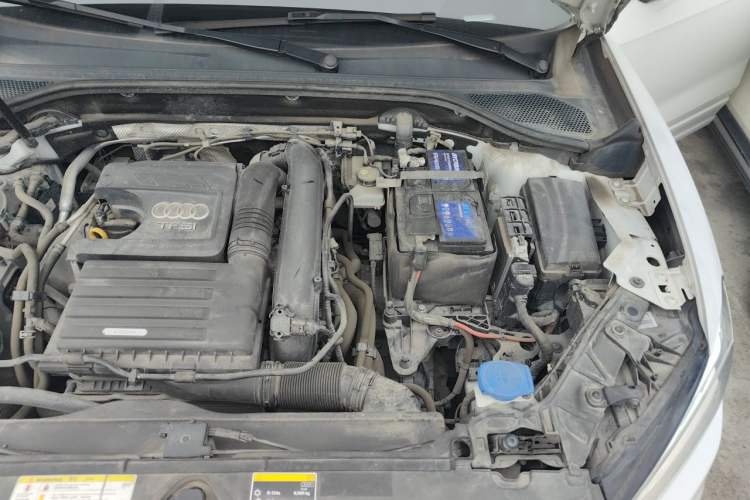 Used Audi Q2L 2020 35 TFSI Fashionable and Elegant Model Engine Bay Left