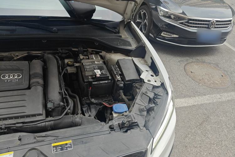 Used Audi Q2L 2020 35 TFSI Fashion Dynamic Model Engine Bay Left