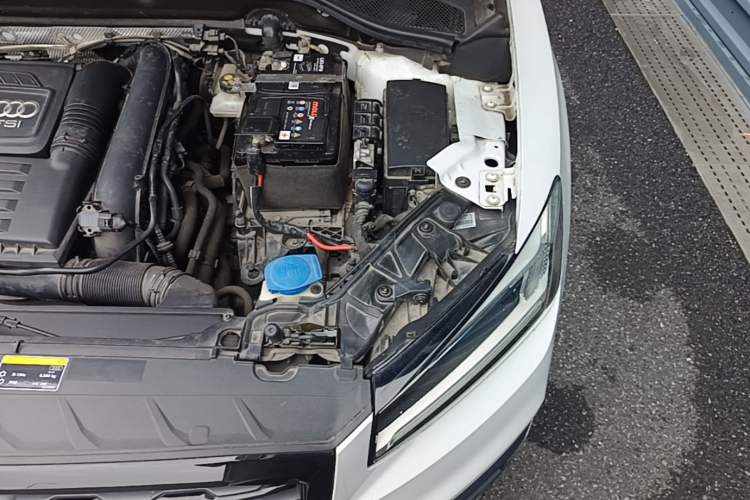 Used Audi Q2L 2020 35 TFSI Ambition Dynamic Edition Engine Bay Left