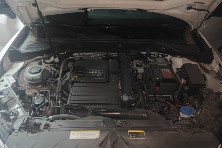 Used Audi Q2L 2020 35 TFSI Fashion Dynamic Model Engine Bay
