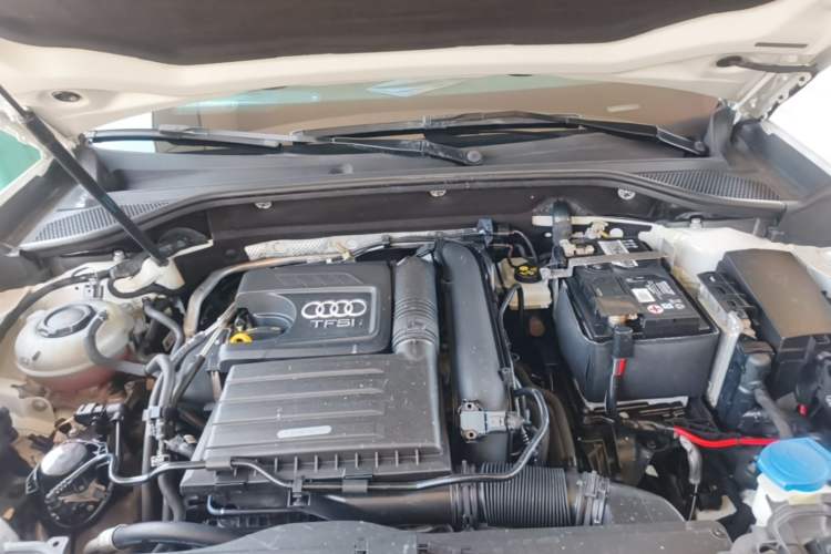 Used Audi Q2L 2020 35 TFSI Fashionable and Elegant Model Engine Bay
