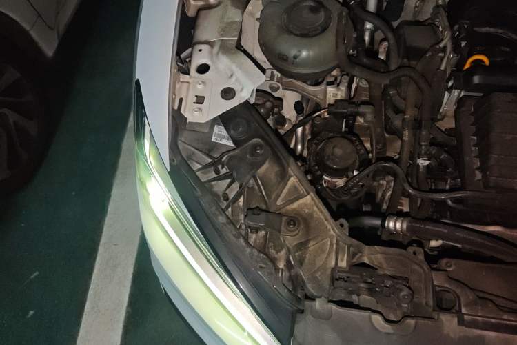 Used Audi Q2L 2020 35 TFSI Ambition Dynamic Edition Engine Bay Right