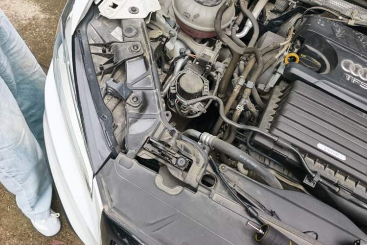 Used Audi Q2L 2020 35 TFSI Ambition Dynamic Edition Engine Bay Right