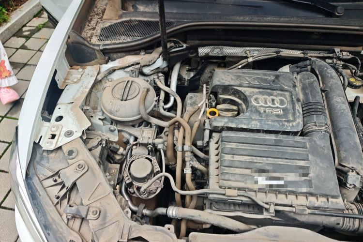 Used Audi Q2L 2020 35 TFSI Ambition Dynamic Edition Engine Bay Right