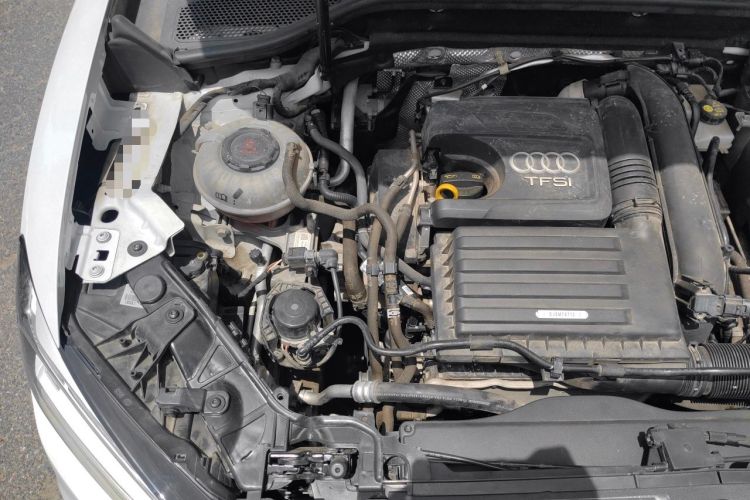 Used Audi Q2L 2020 35 TFSI Ambition Dynamic Edition Engine Bay Right