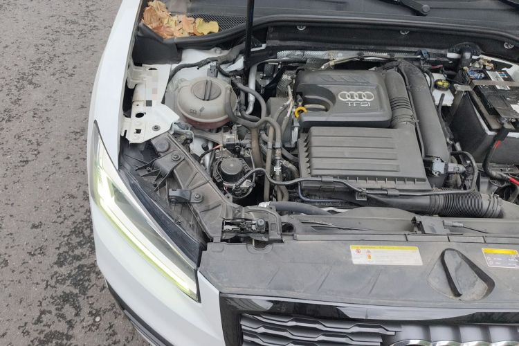 Used Audi Q2L 2020 35 TFSI Ambition Dynamic Edition Engine Bay Right